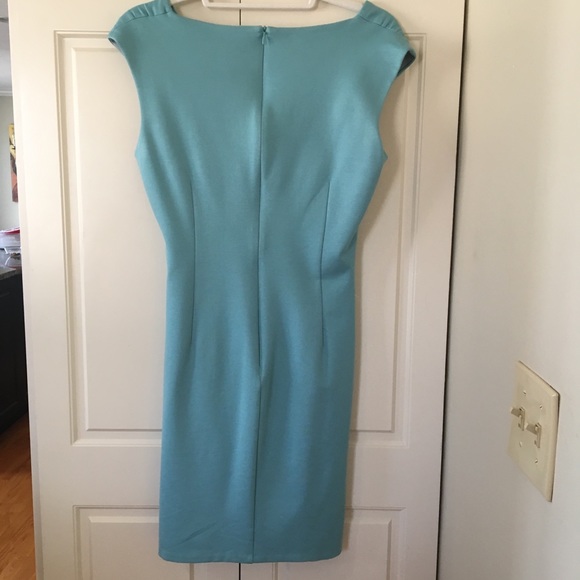 🌷Amy Matto New Twist Front Knit Dress 🌷 - Picture 5 of 5